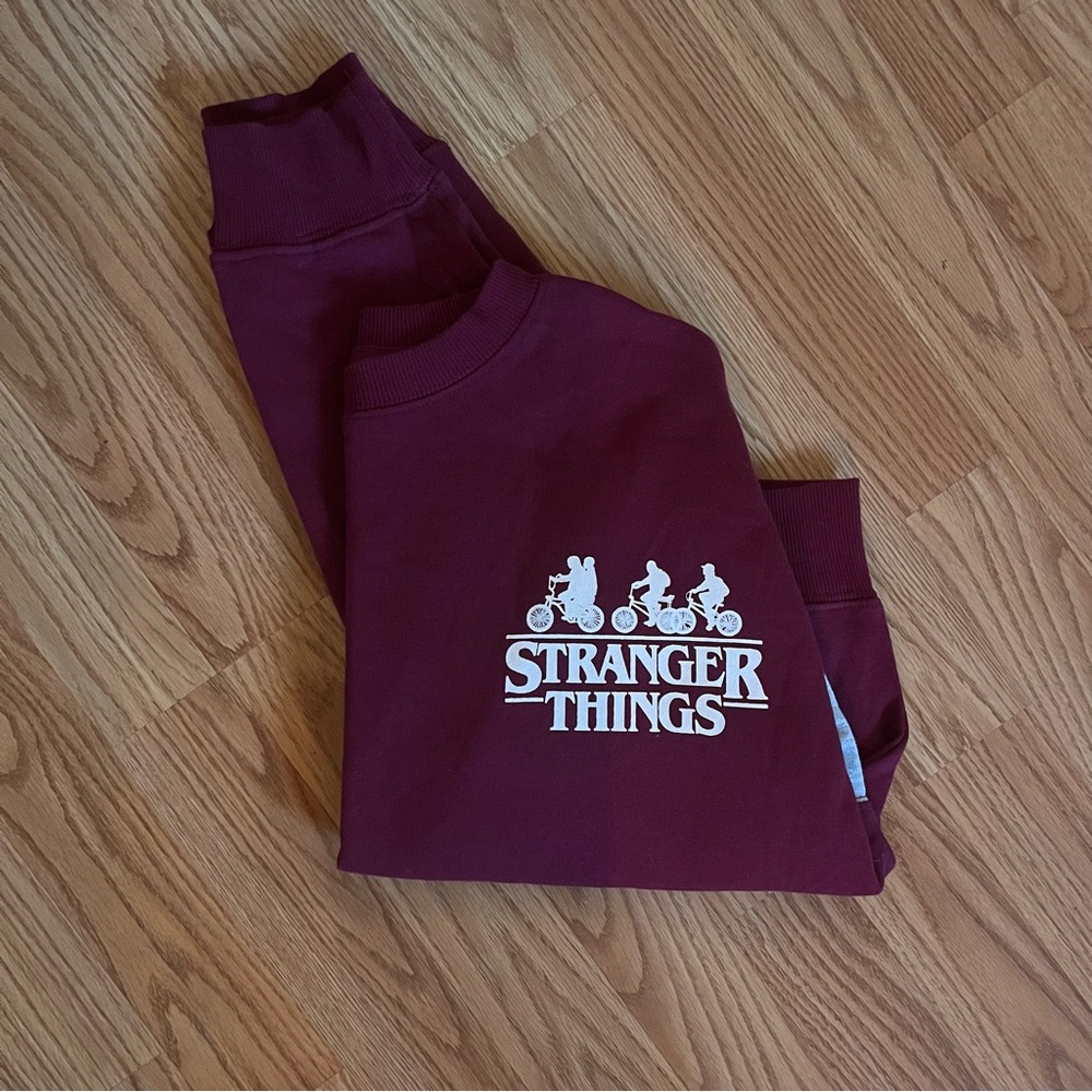 Stranger Things Crop Fleece Pullover - Picture 5 of 5